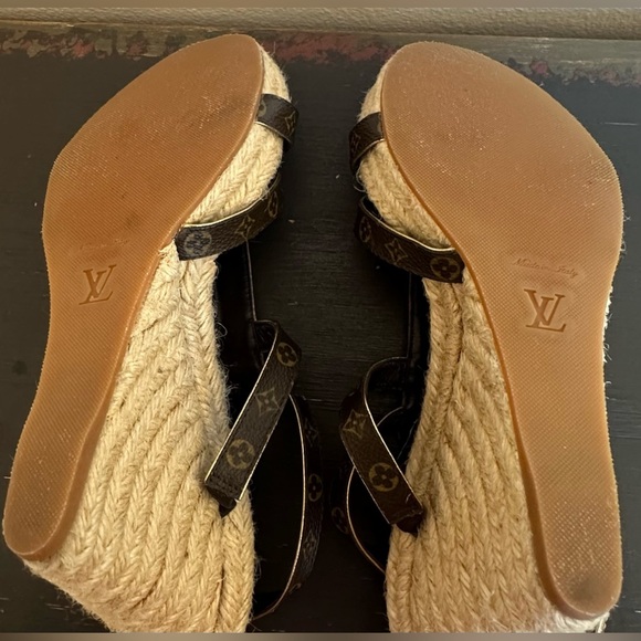 💯Authentic Louis Vuitton Wedge Sandals - Picture 4 of 10